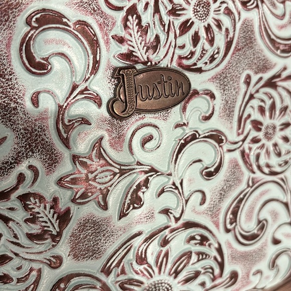 Justin Suede Look Fringe Tooled Sunflower,zip top,adjust/removable strap,pockets - Picture 3 of 10